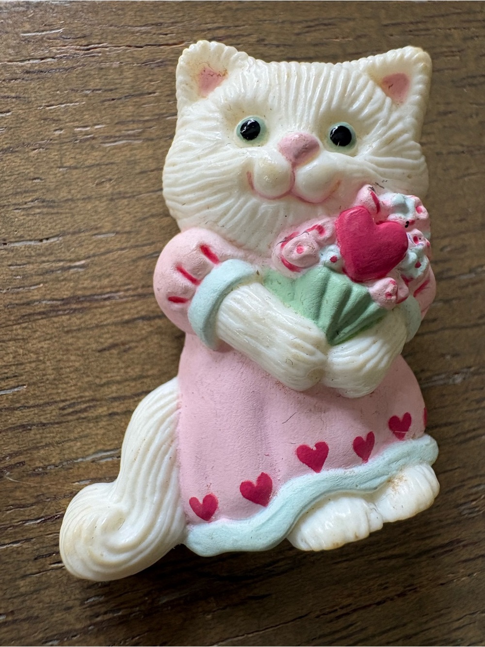 Hallmark White Cat Pink Dress Pin Holding Bouquet Hearts Decorative